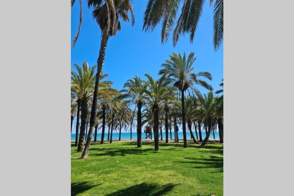 Calmahouse Carihuela Apartman Torremolinos Kültér fotó