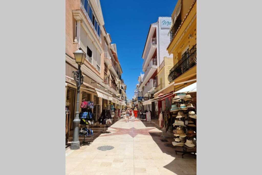 Calmahouse Carihuela Apartman Torremolinos Kültér fotó