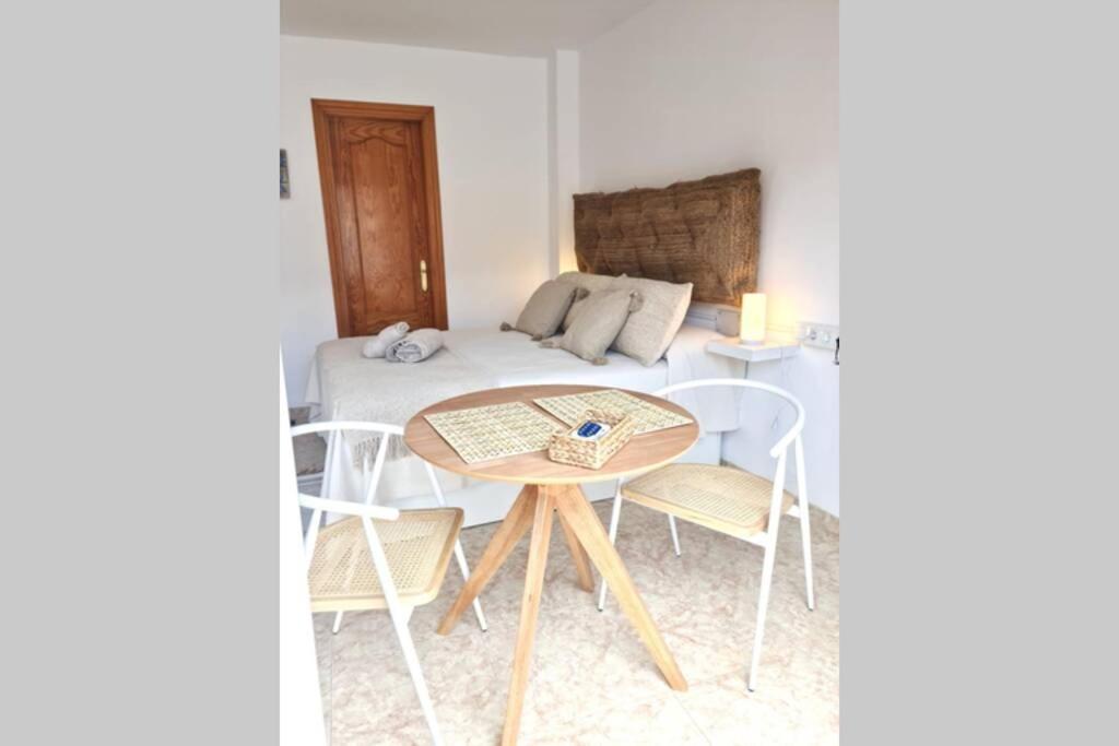 Calmahouse Carihuela Apartman Torremolinos Kültér fotó