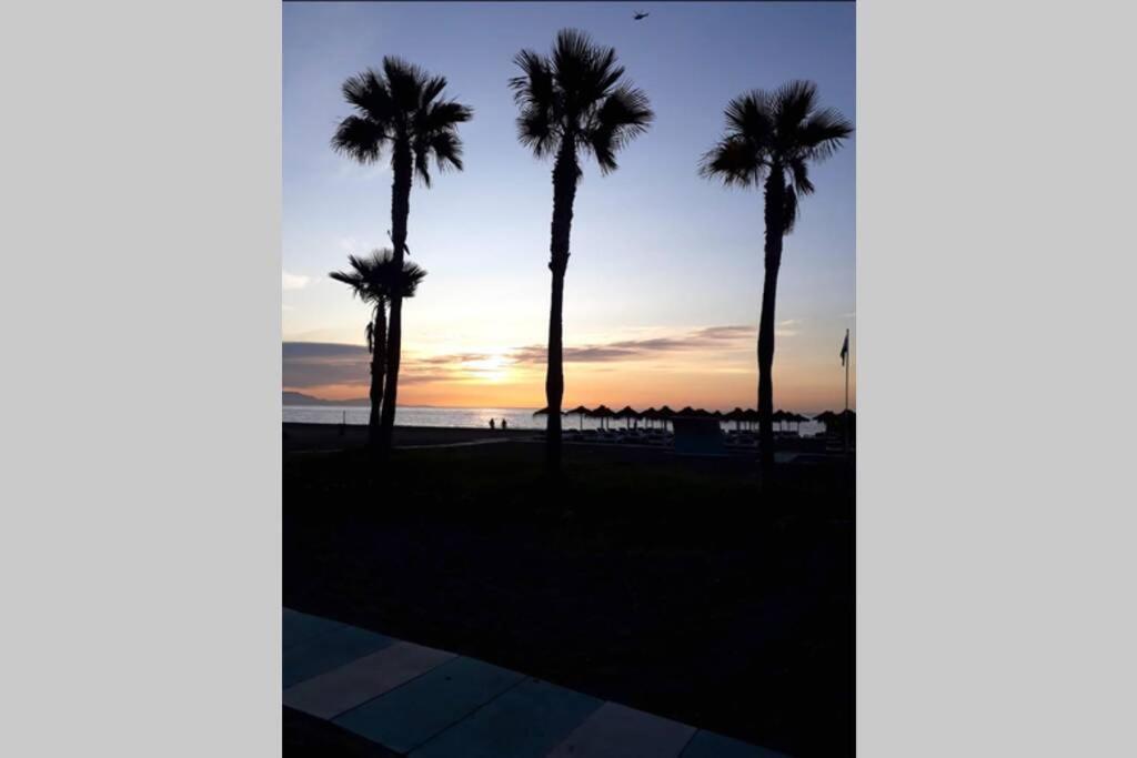 Calmahouse Carihuela Apartman Torremolinos Kültér fotó